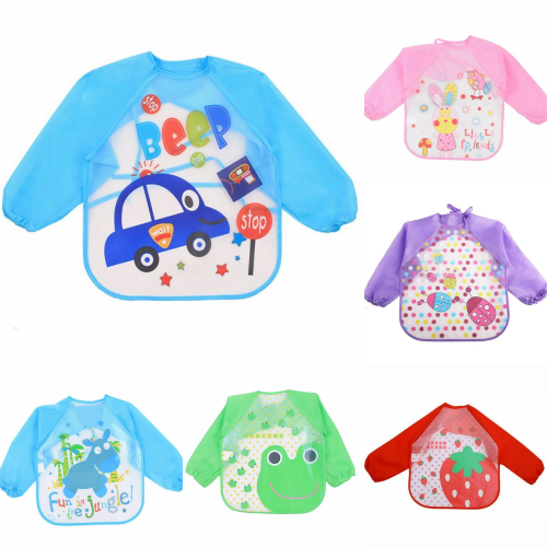 Babero plastico con mangas El mundo de Laura